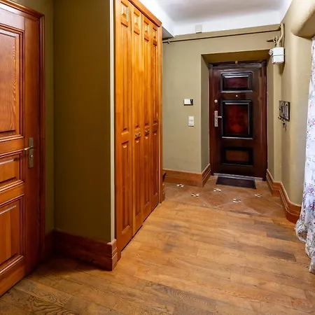Apartment площа ринок!