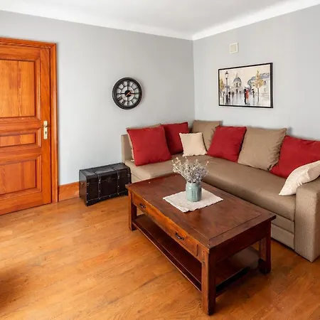 площа ринок! Apartment