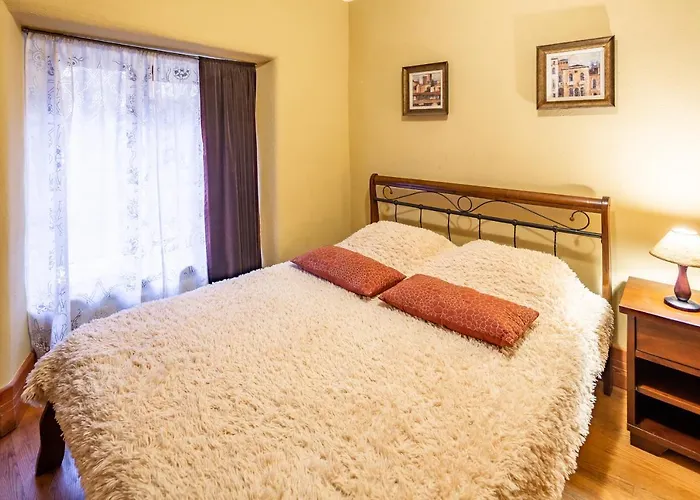 площа ринок!