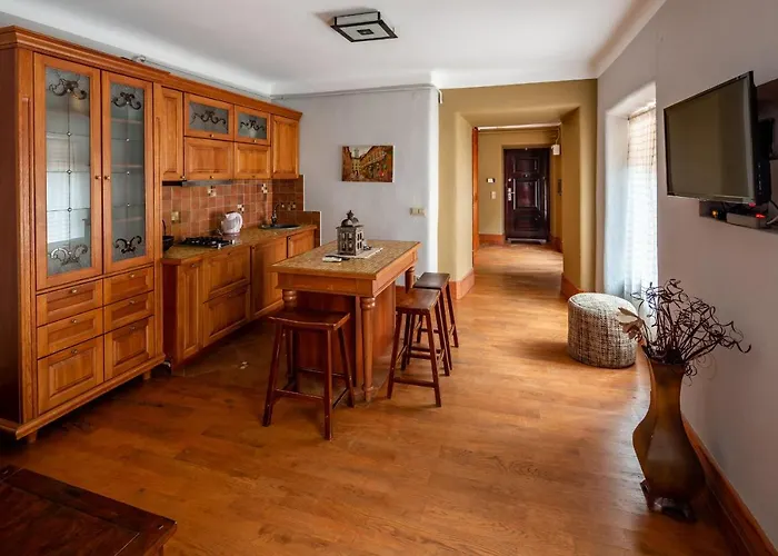 Daire площа ринок! Lviv