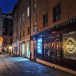 площа ринок! Apartment Lviv